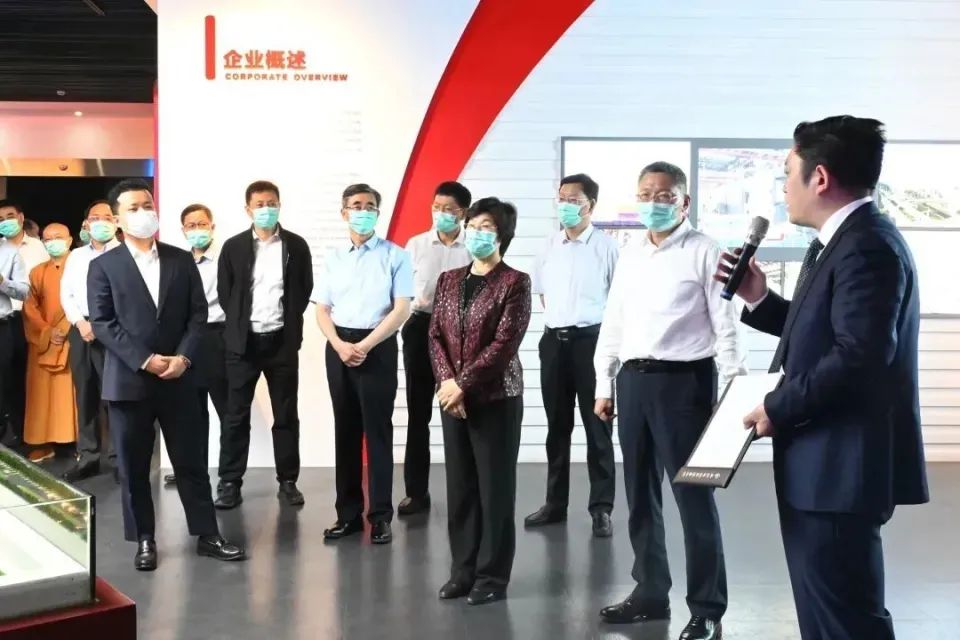 省政协主席张义珍率住苏全国政协委员来威尼斯432888cam参观调研