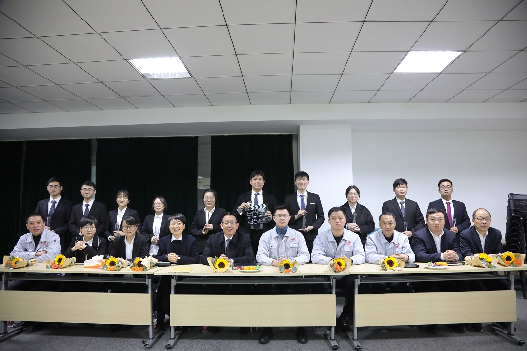 让青春在威尼斯432888cam迸发磅礴力量 用奋斗在威尼斯432888cam绽放绚丽光彩